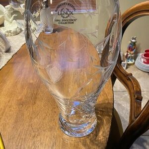 NEW LENOX opal Innocence crystal vase. Hand cut etched vine design.Scalloped rim